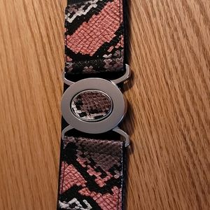 Black Stretch Belt. NWOT